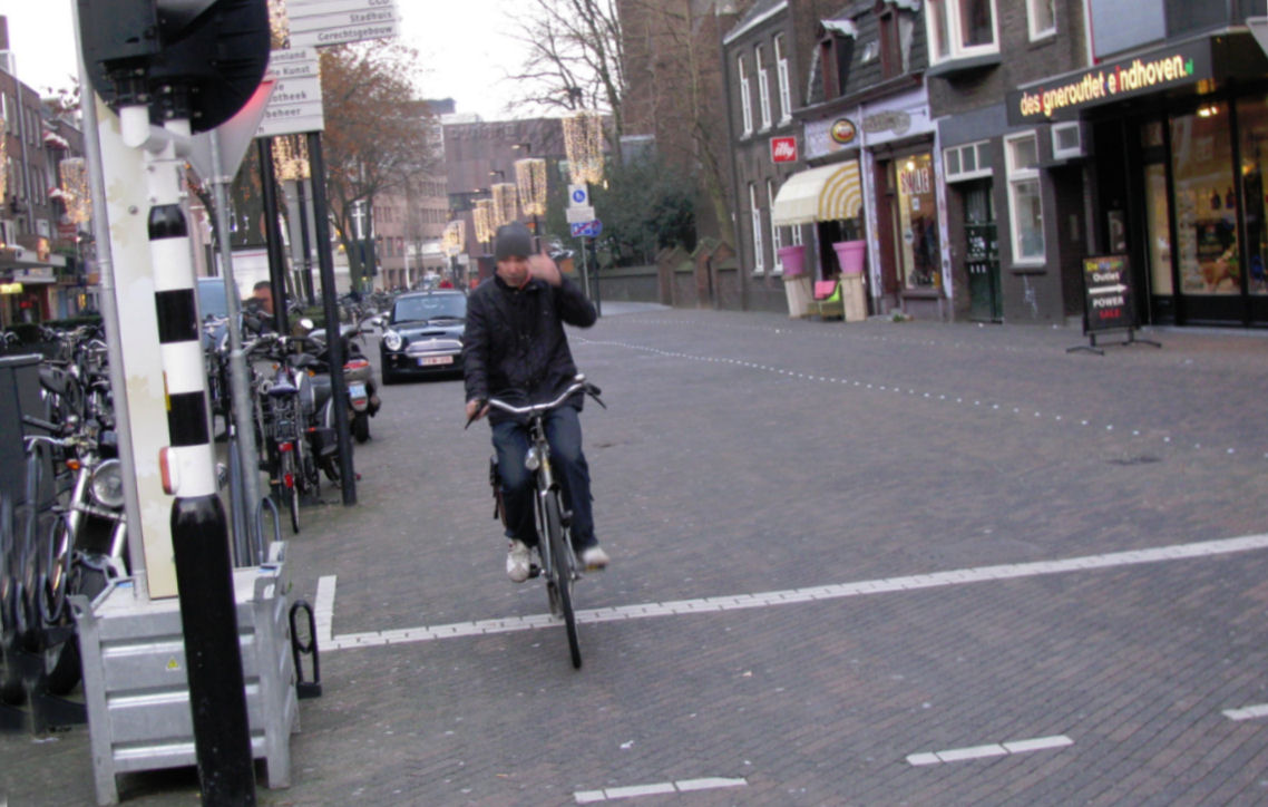 [Image: 2009,%20Eindhoven,%20Kerkstraat.jpg]